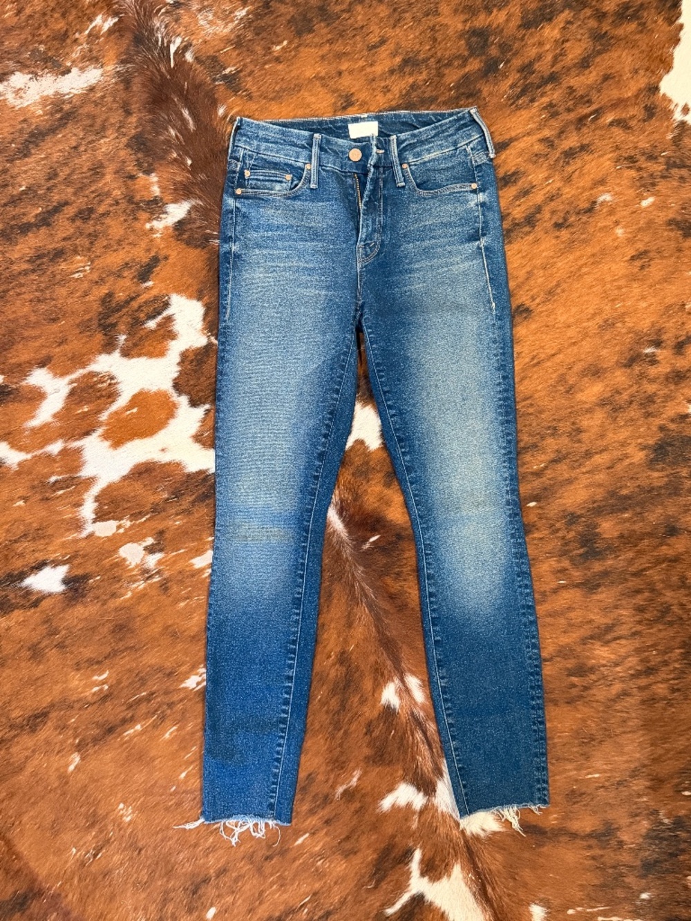 MOTHER The Looker Ankle Fray Jeans - in "The Buck Stops Here,"